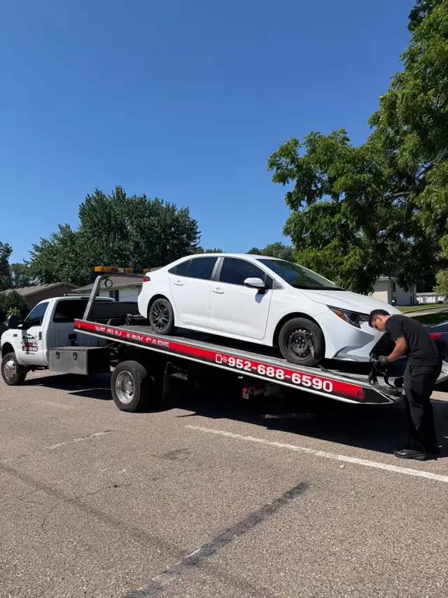 Sedan towing in Minnesota