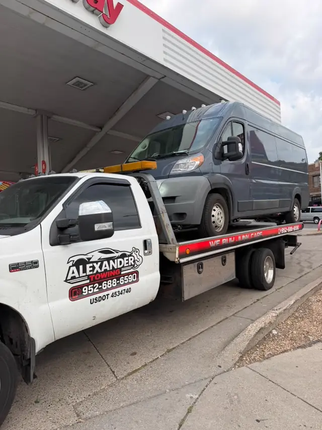 Cargo van towing in Minnesota