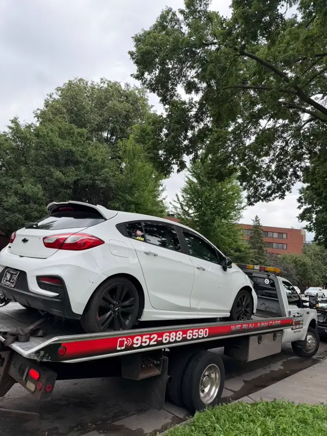 Hatchback towing in Minnesota