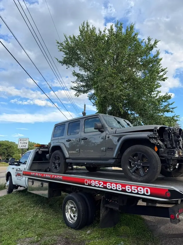 Jeep Wrangler towing in Minnesota