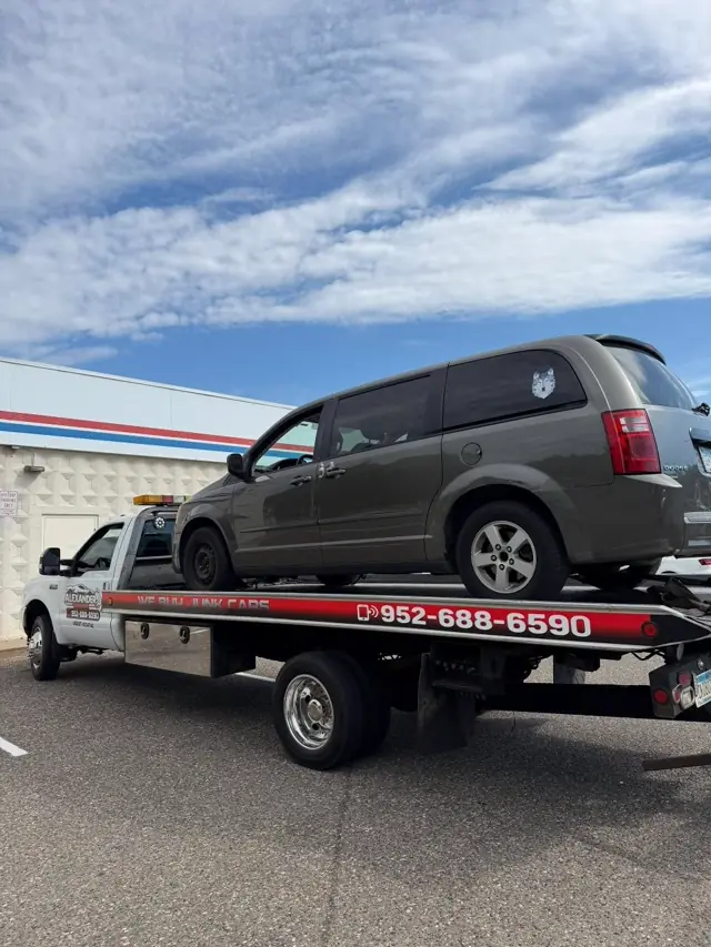 Minivan towing in Minnesota