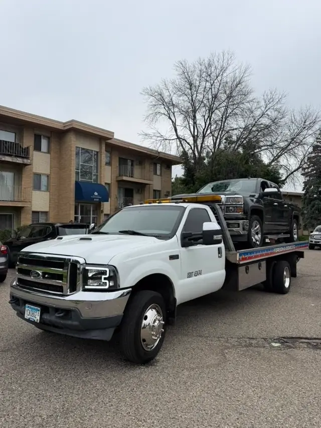 Evening towing dispatch in Minnesota