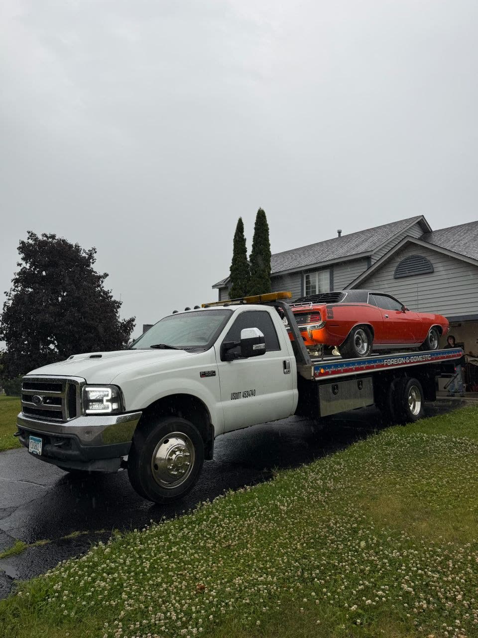 Transporte en plataforma de auto clásico en Minnesota